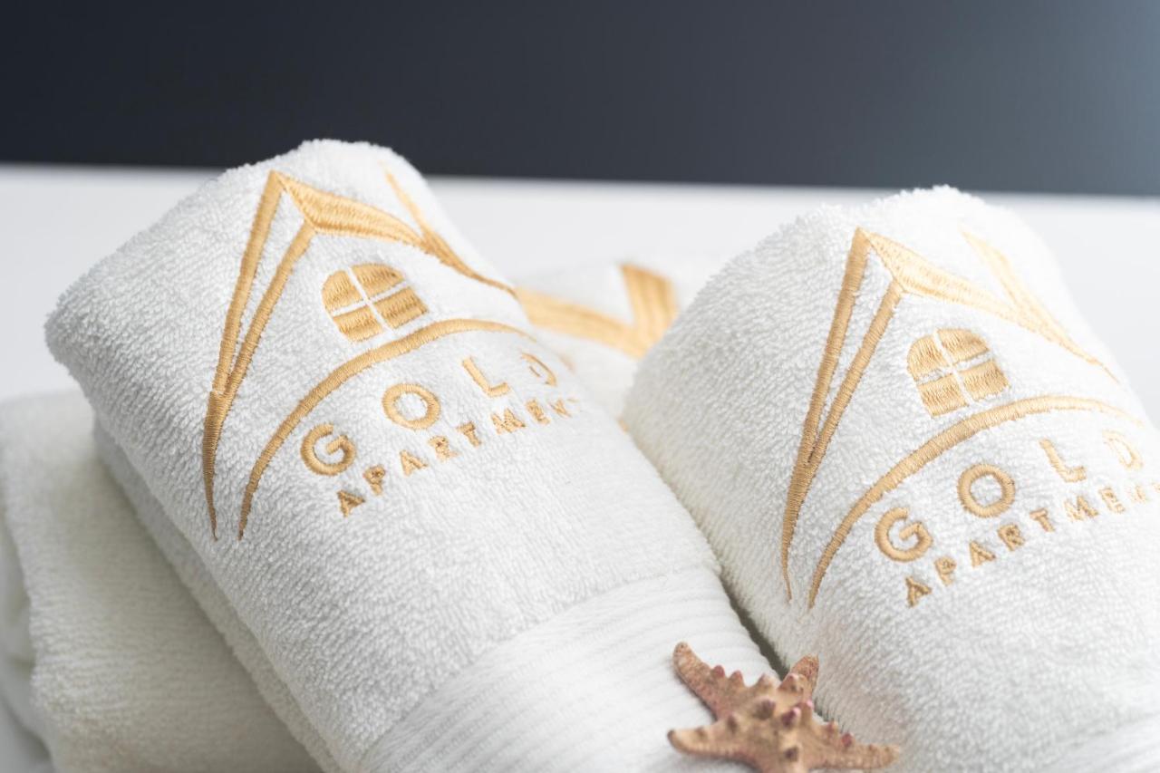 Gold Apartman วรชาซ ภายนอก รูปภาพ